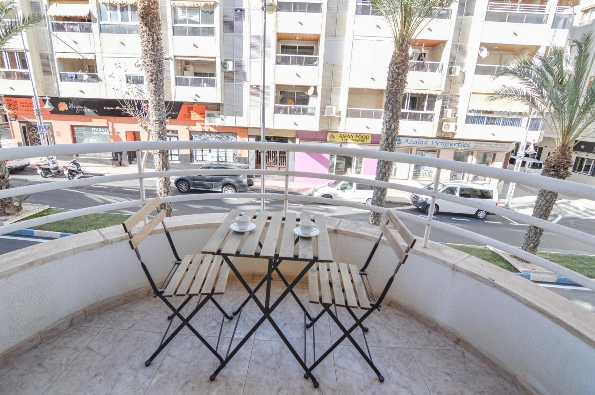 Apartment Au Coeur De Torreveija *
